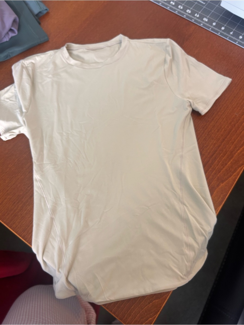 Lululemon Cream Short Sleeve Athletic T-Shirt Top